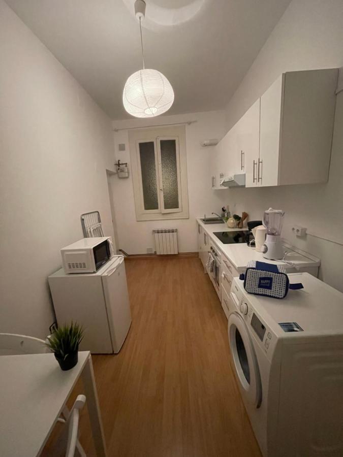 Leon Habitaciones Madrid Ngoại thất bức ảnh