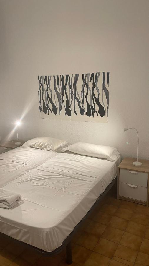 Leon Habitaciones Madrid Ngoại thất bức ảnh
