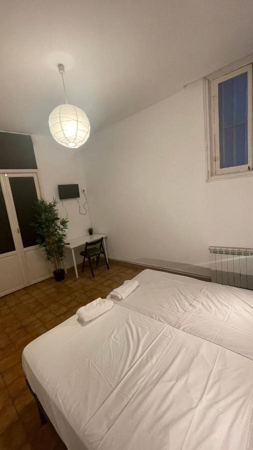 Leon Habitaciones Madrid Ngoại thất bức ảnh