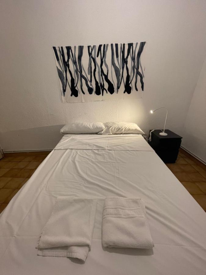 Leon Habitaciones Madrid Ngoại thất bức ảnh